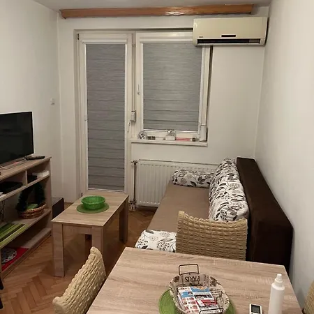 T.a. Apartman *